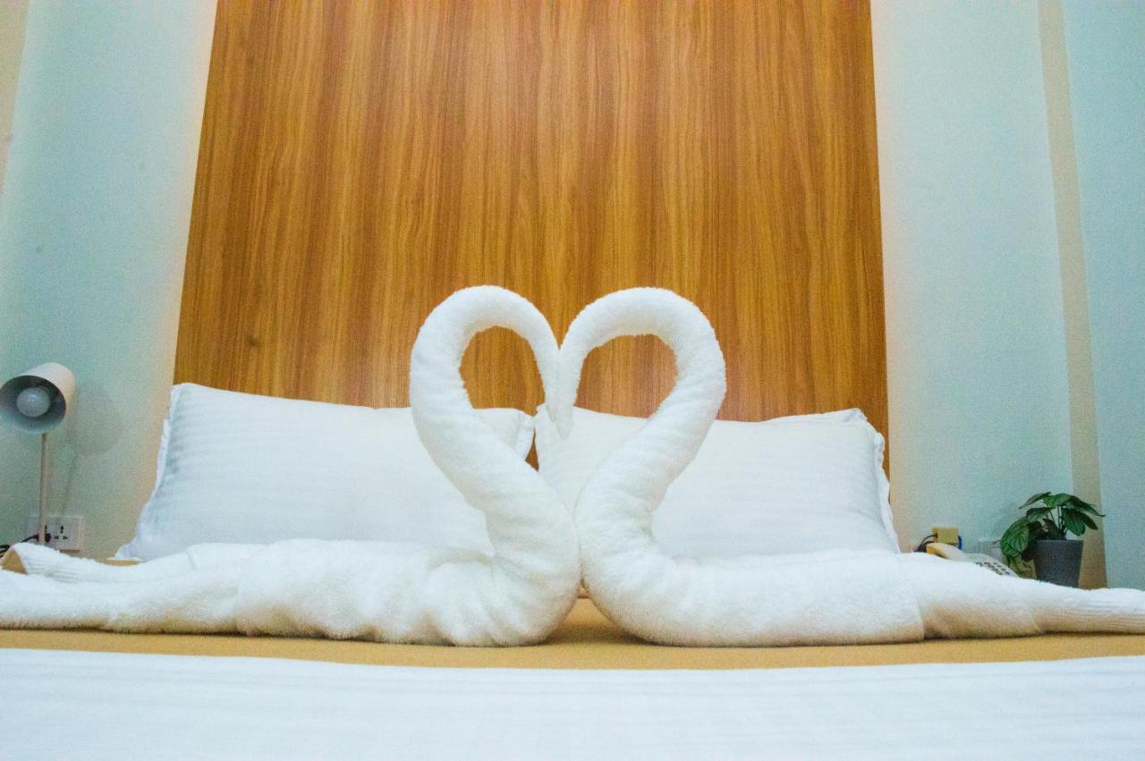 Elti Suites By Bluebookers Angeles Εξωτερικό φωτογραφία